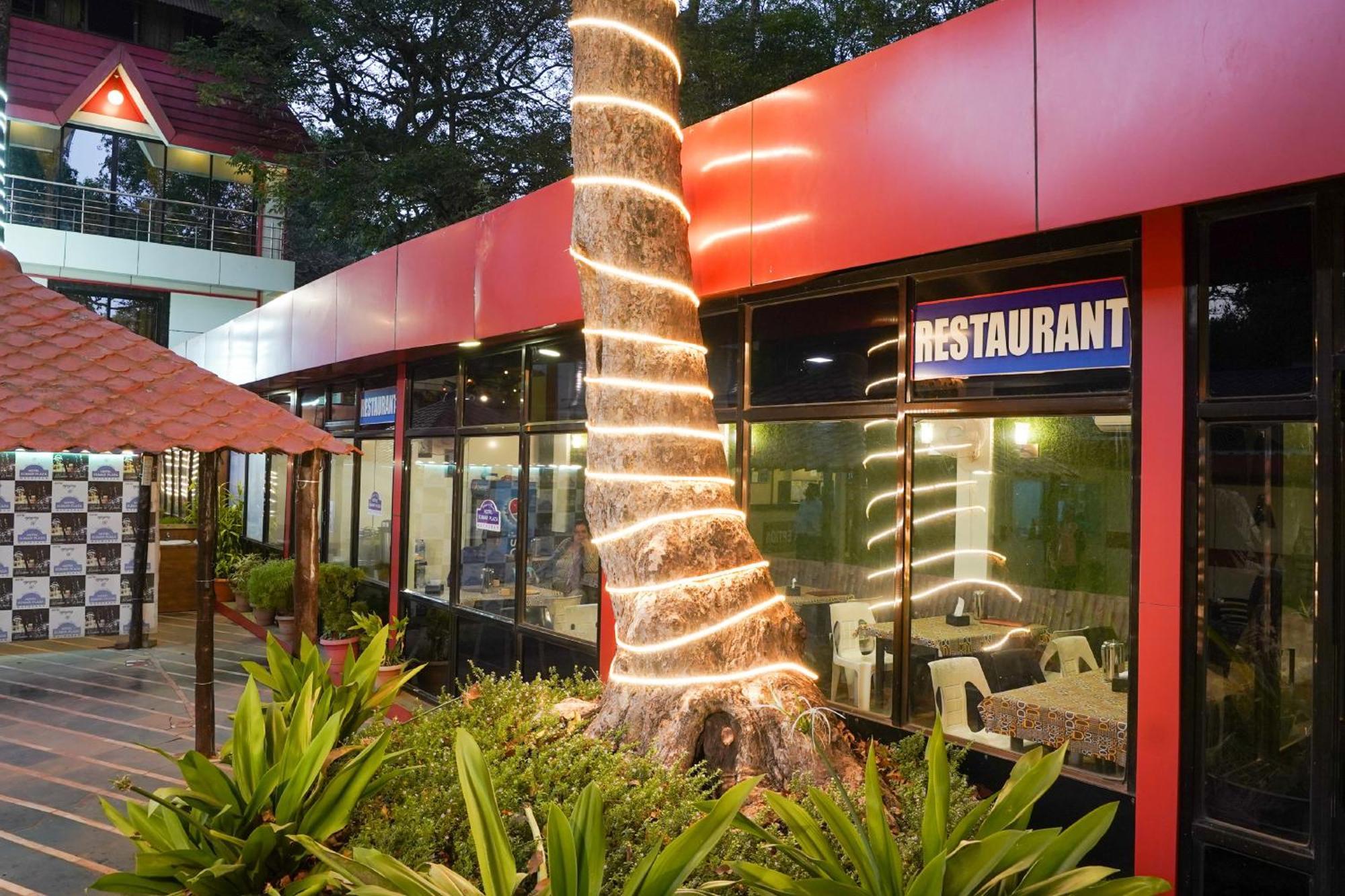 Hotel Kumar Plaza Matheran Exterior foto
