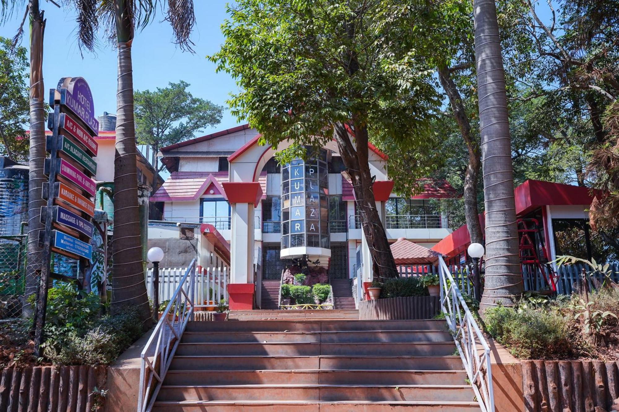 Hotel Kumar Plaza Matheran Exterior foto